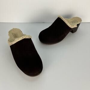 CROCS Sarah Leather Clogs Shearling Lined Mules Brown Shoes Womens Size 8